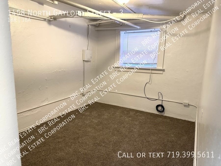 1458 N Gaylord St - Photo 5 of 7