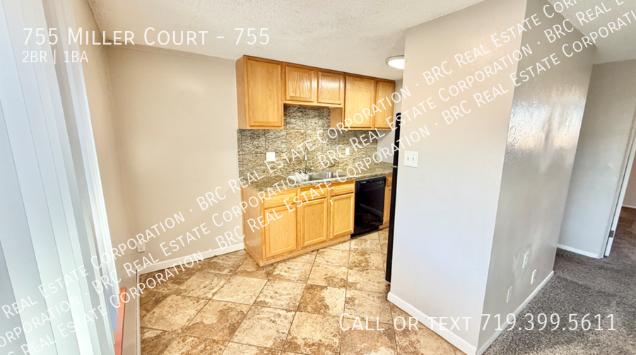 Boardwalk Apartments - Photo 4 of 9