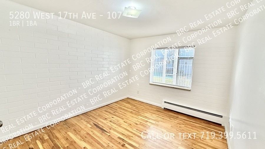 Catalina Apartments - Photo 2 of 12