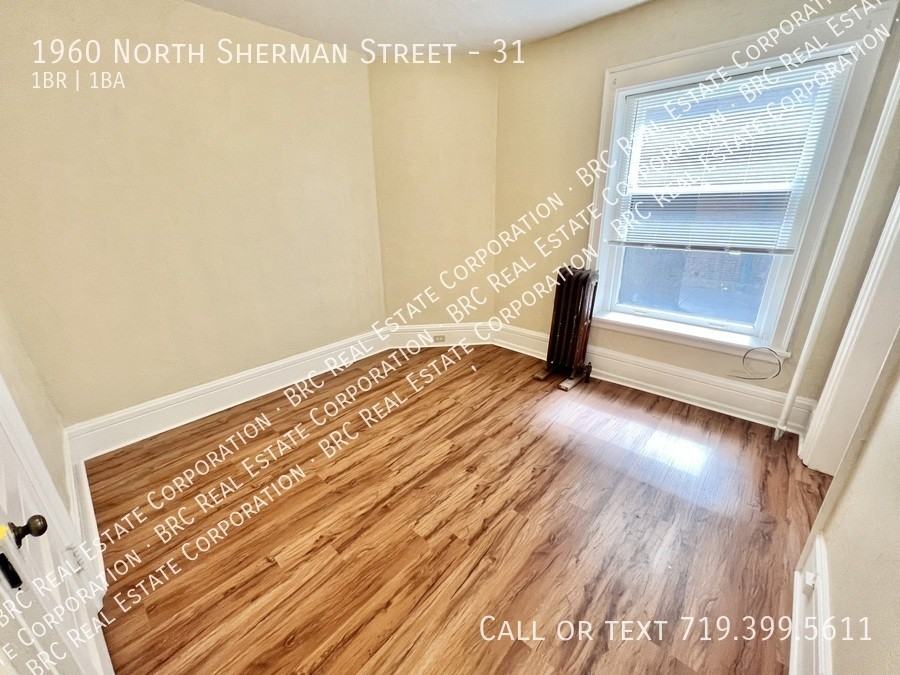 Cross Apartments - Photo 2 of 18