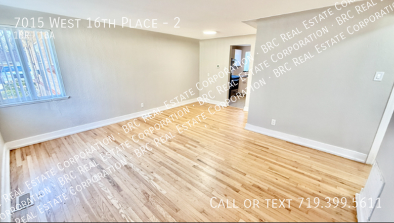 Flats at 16th - Photo 2 of 12