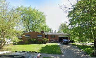 featured image of 11 W Ainsworth St