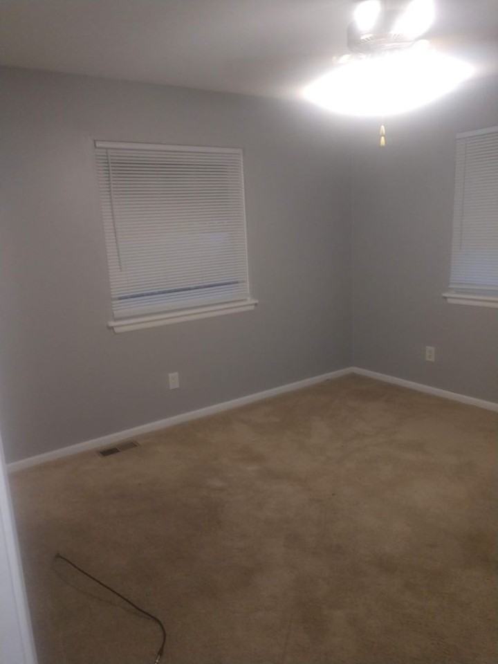 11 W Ainsworth St - Photo 2 of 15