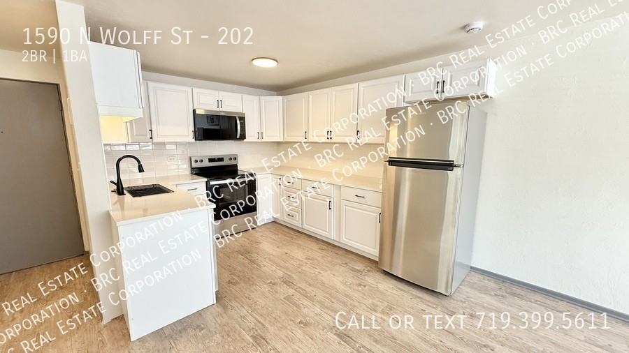 The Sloan - Photo 2 of 29