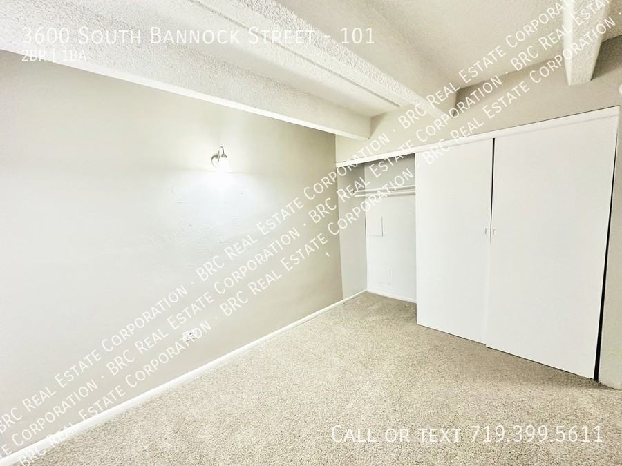 Sky Plaza - Photo 7 of 17