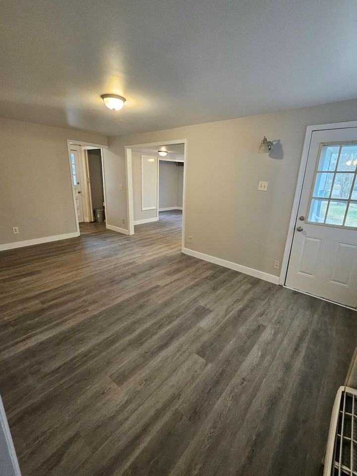 502 Buckley Hall Rd #D - Photo 5 of 9