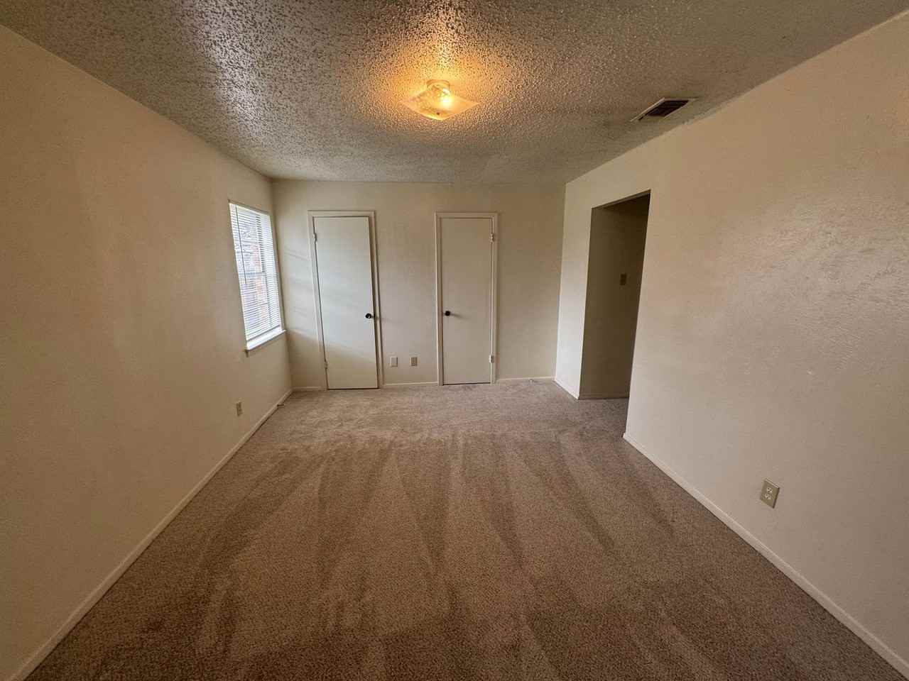 5604 Macgregor Dr - Photo 3 of 26