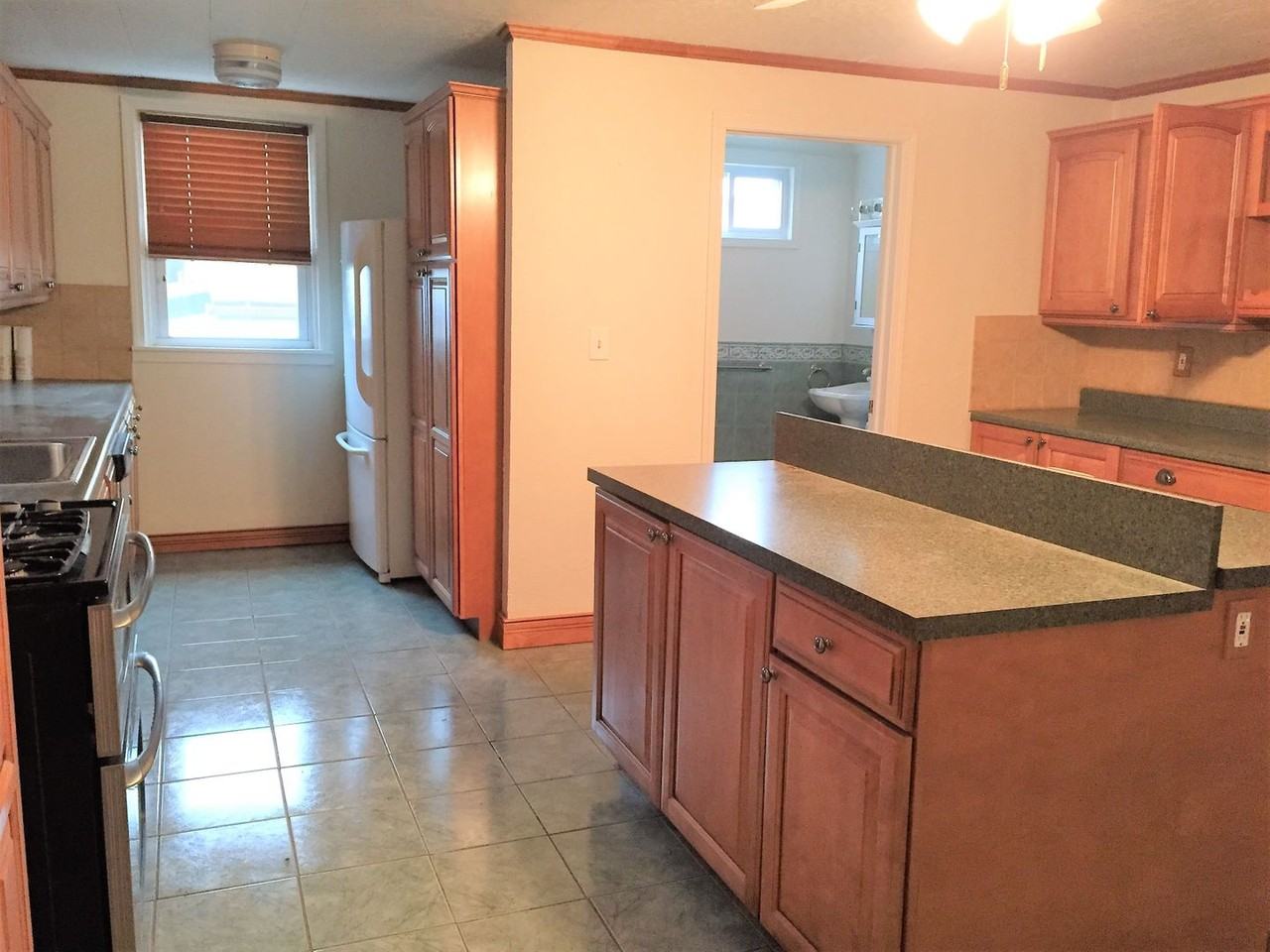 38 Wyoming St - Photo 5 of 50