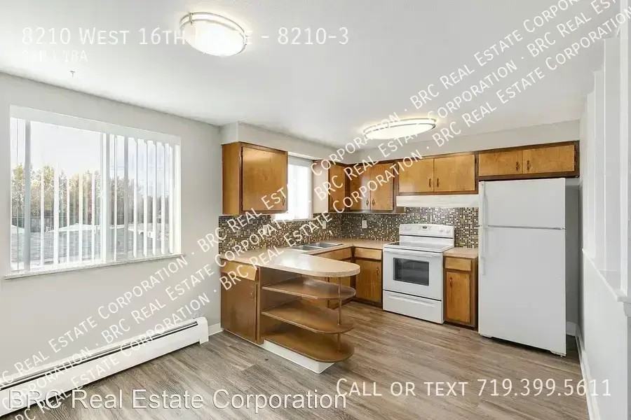 COTTONWOOD APARTMENTS - Photo 3 of 22