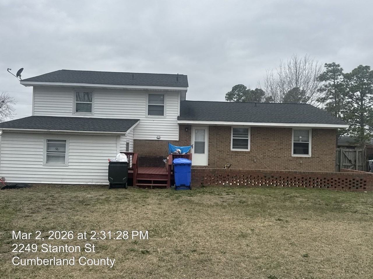 2249 Stanton St - Photo 2 of 24