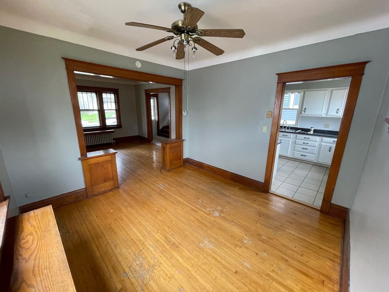 1010 N 13th Ave E - Photo 5 of 22