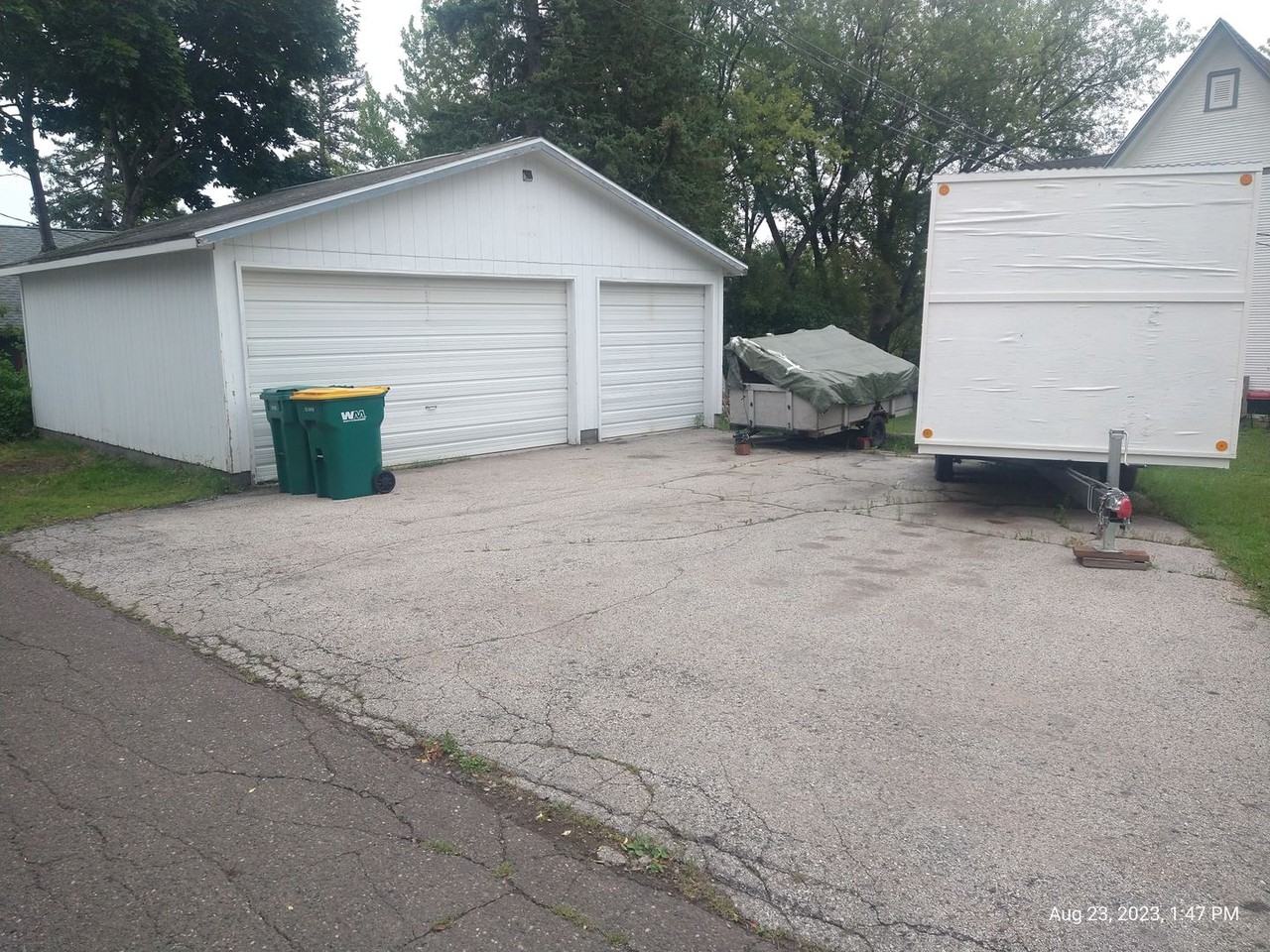 4025 E Superior St - Photo 2 of 29