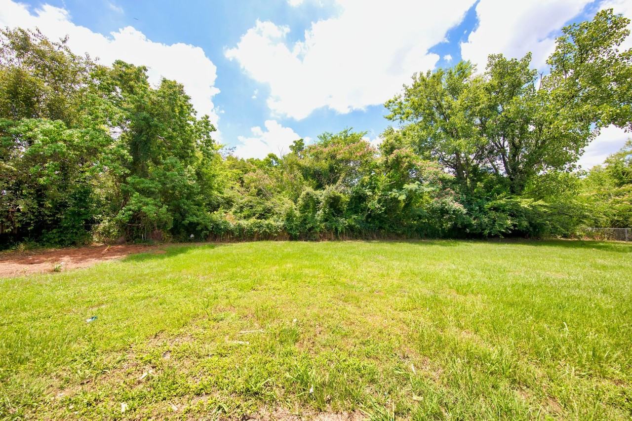 908 Mister Lake Ct - Photo 4 of 25