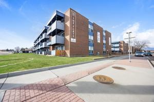 featured image of 3209 E Fountain Blvd