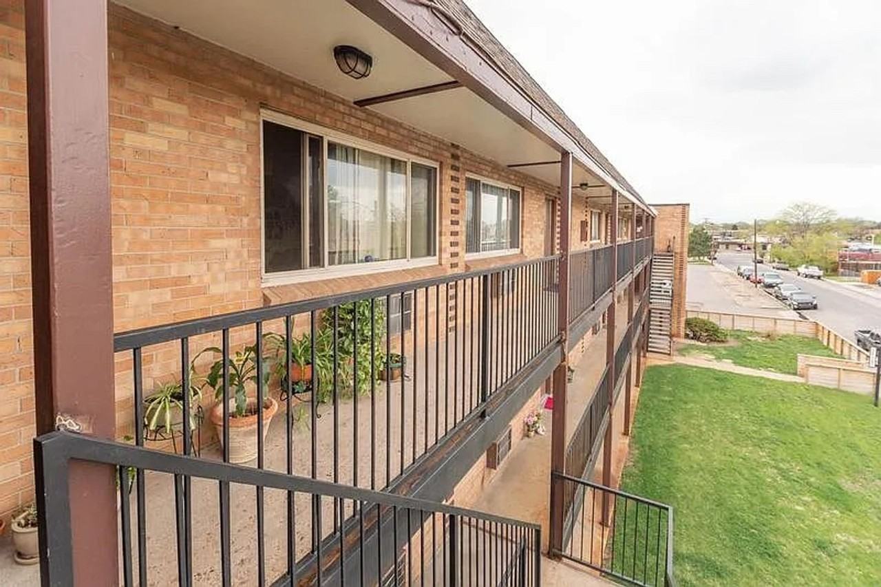 1420 West 71st Place - Photo 2 of 29