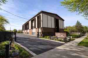 featured image of 3611 E San Miguel St