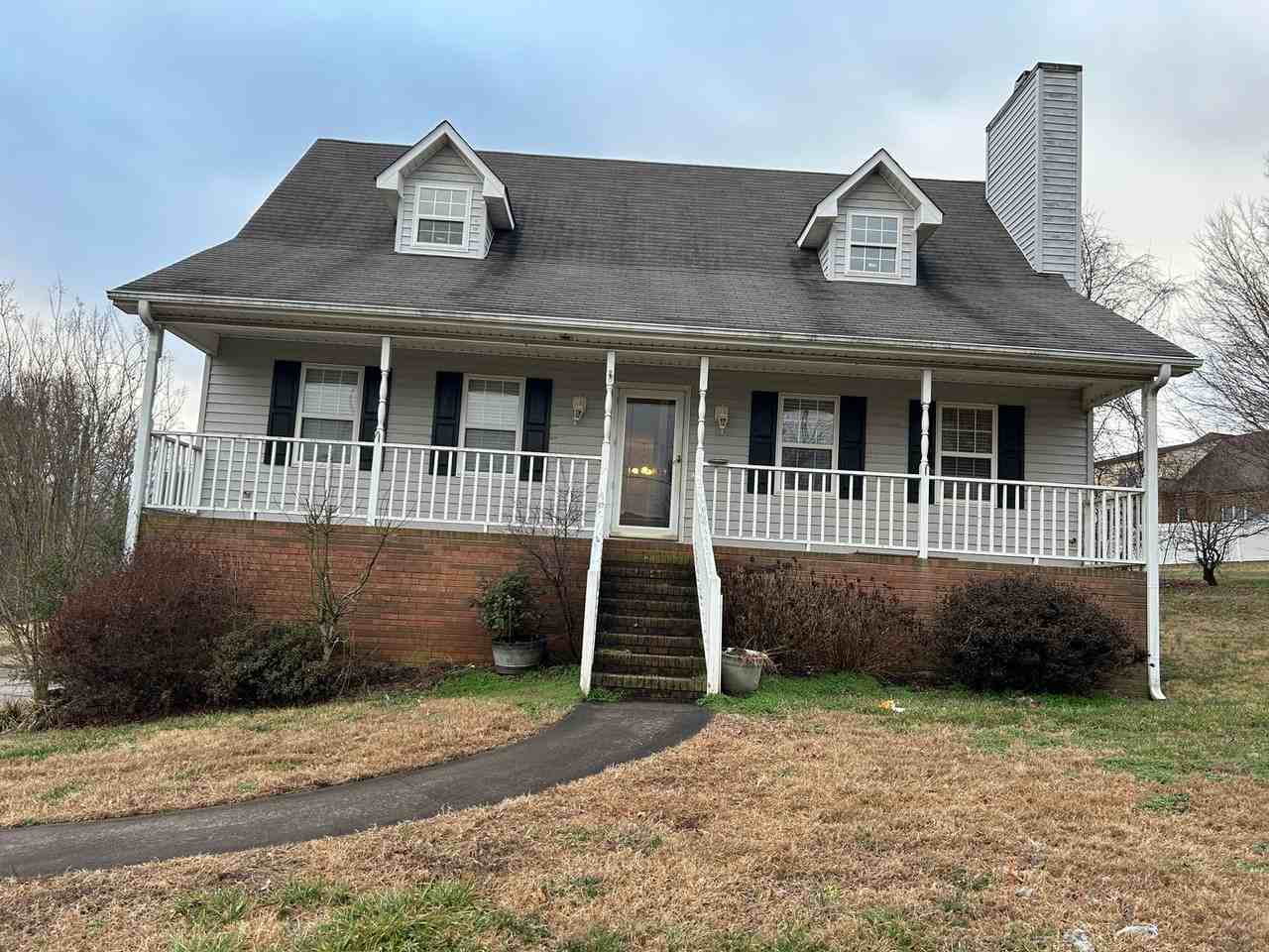 5200 Shallowford Rd - Photo 2 of 15