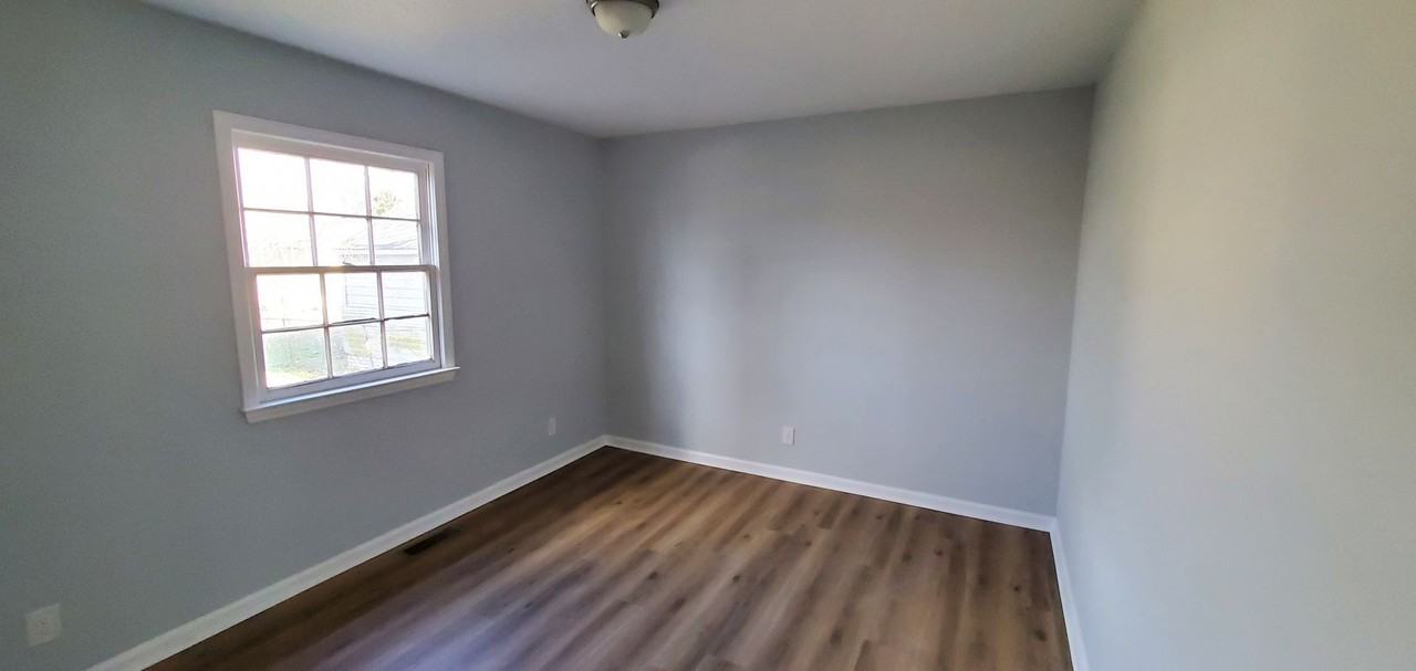 1801 Willomore St - Photo 4 of 5