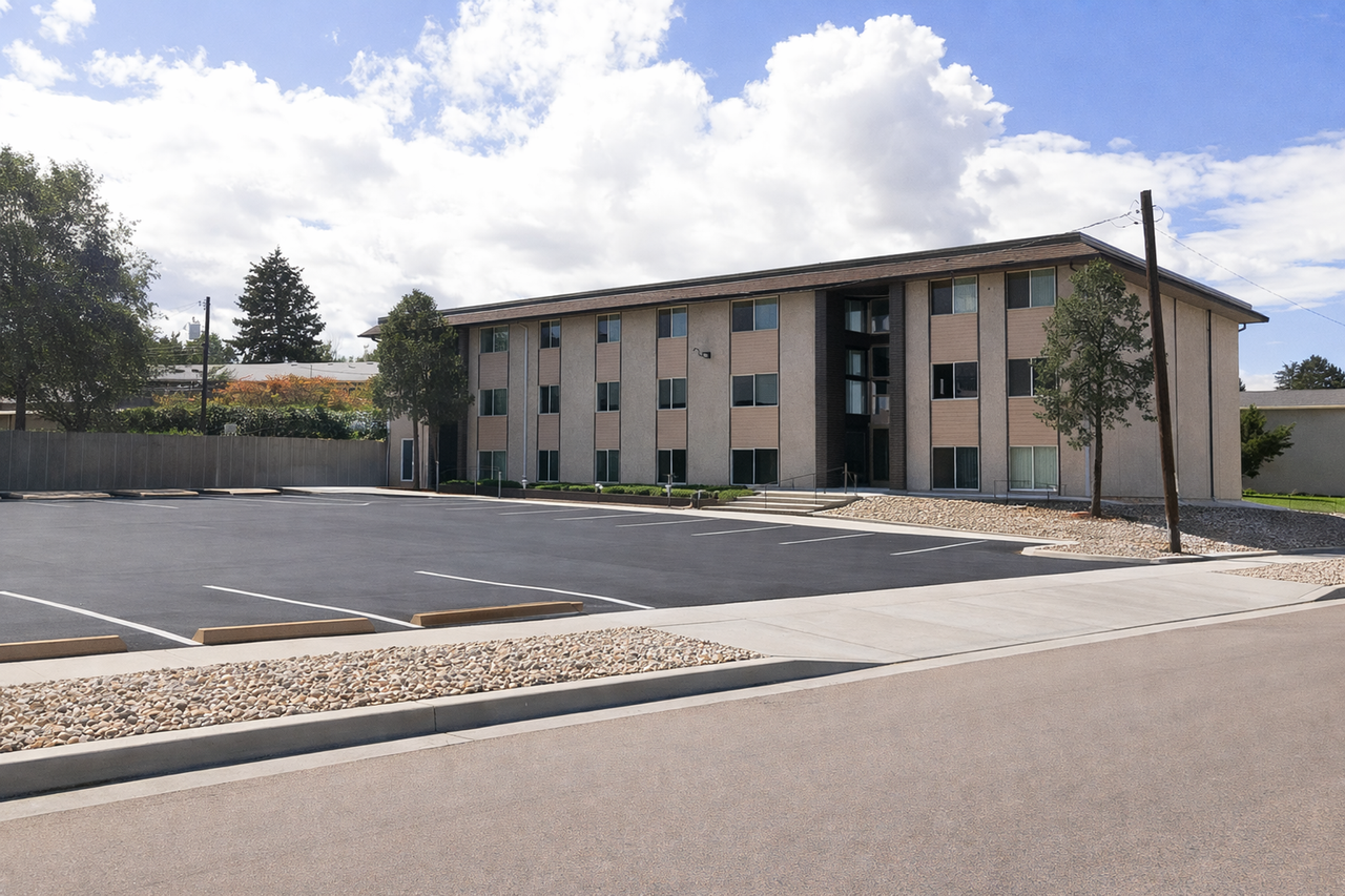 1726 Clemson Drive - Photo 2 of 26