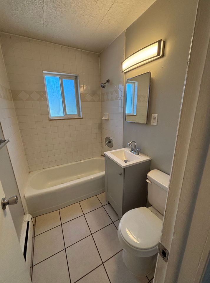 1806 E LaSalle Street - Photo 5 of 11