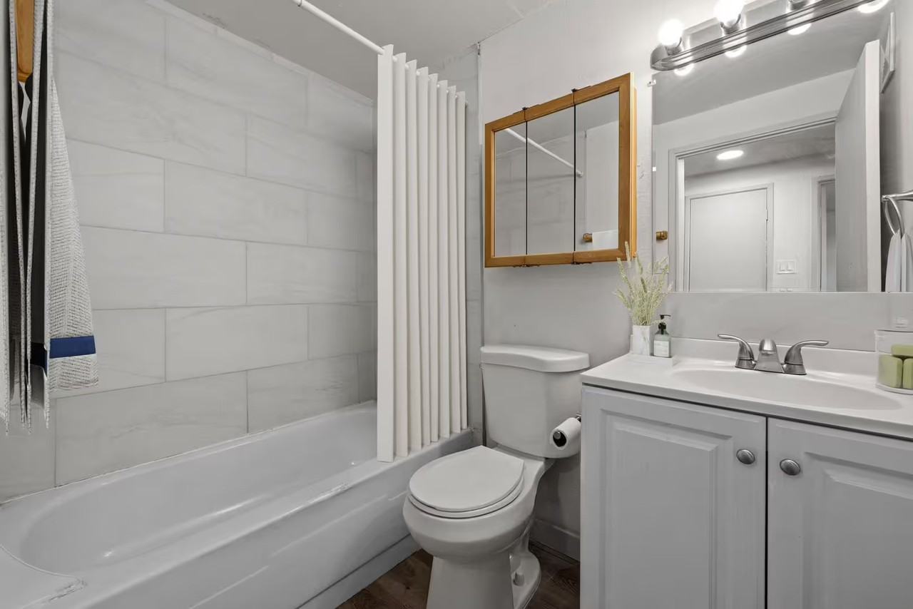 Sunstone Apartments - Photo 7 of 45