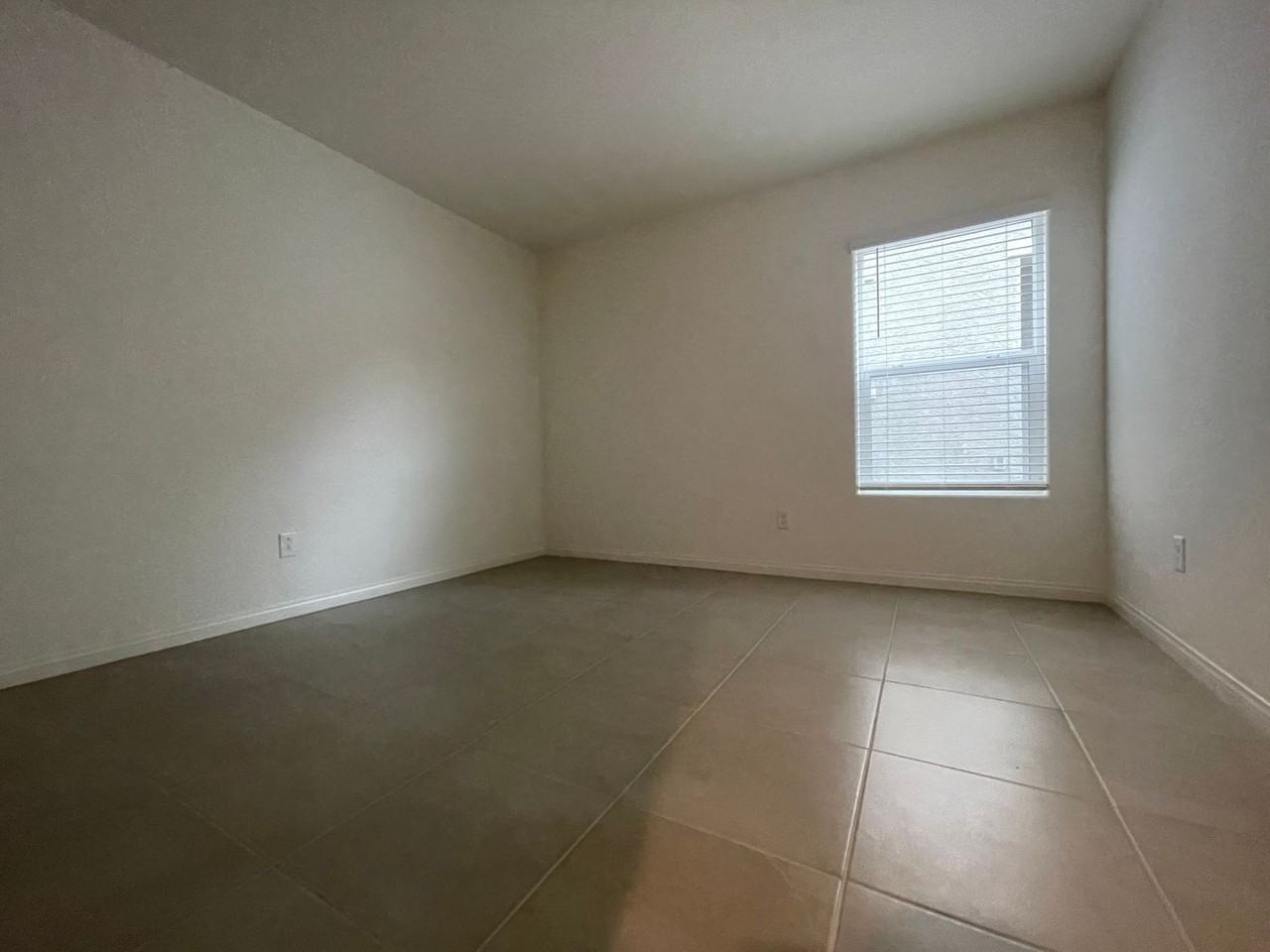 9953 Cluny Ave - Photo 3 of 23