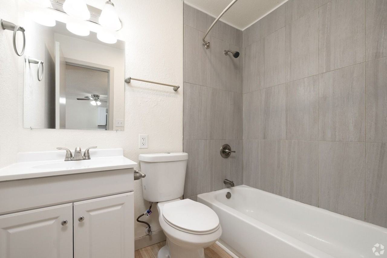 Olympic Square - Photo 6 of 8