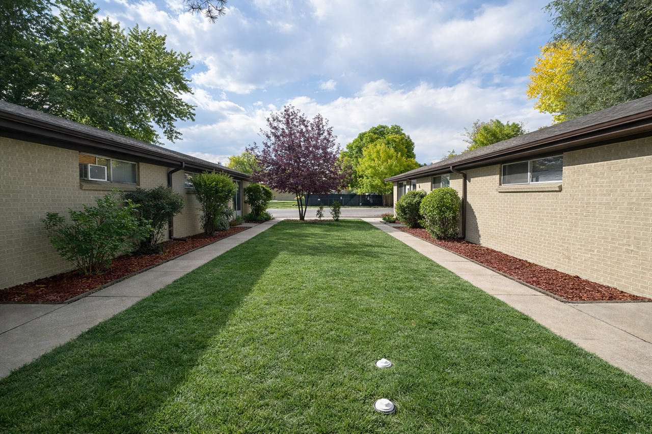 2500-2520 Quay Street - Photo 2 of 3