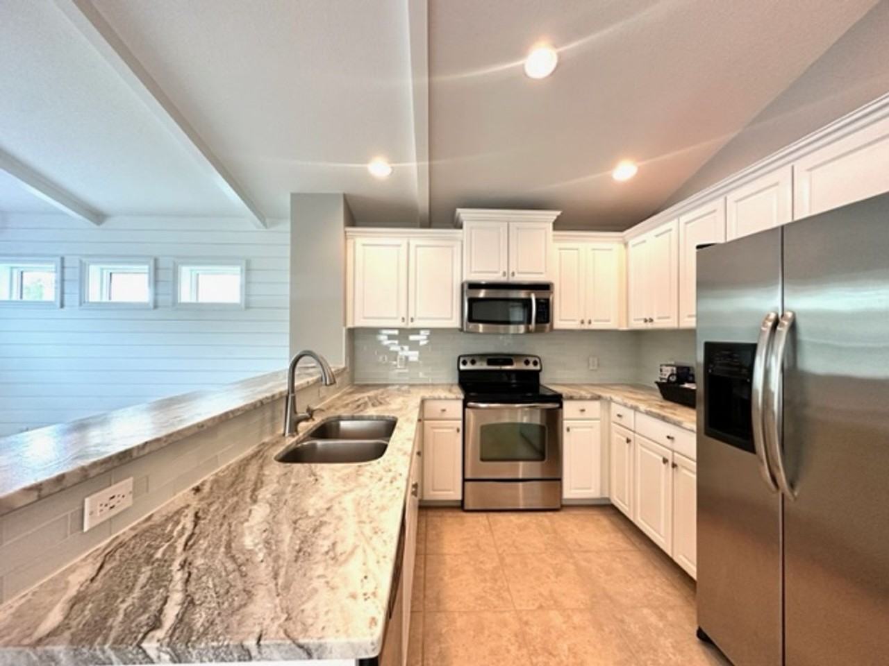 4815 Woodbrook Dr - Photo 6 of 33