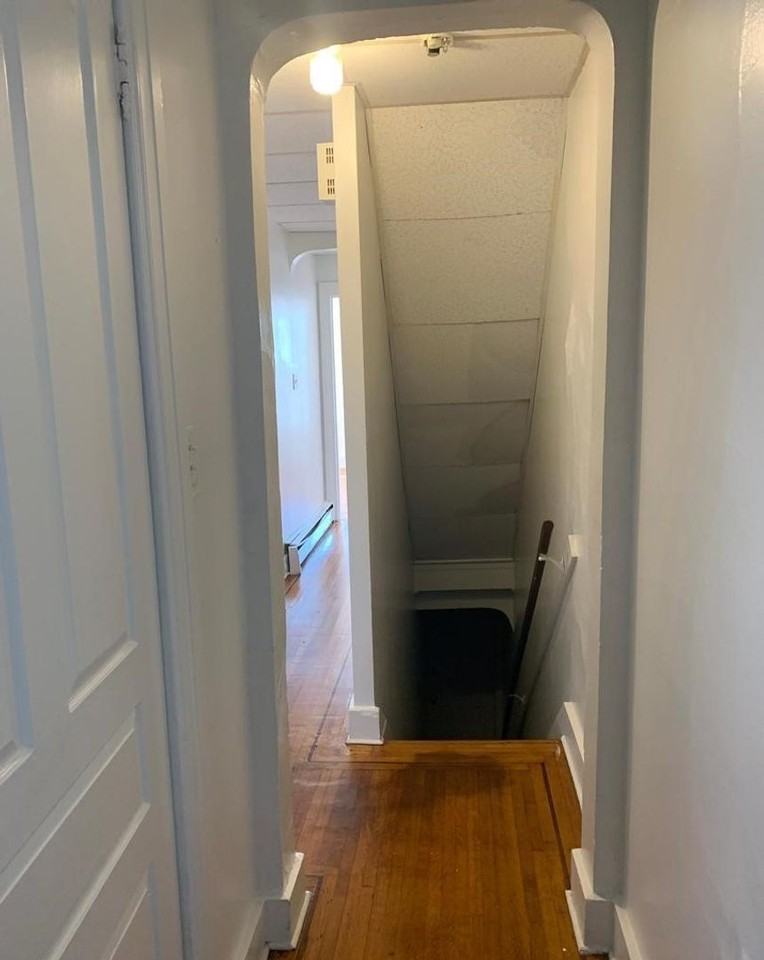 667 E Philadelphia St - Photo 2 of 13