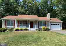 1006 Lakeview Pkwy - Photo 1 of 1