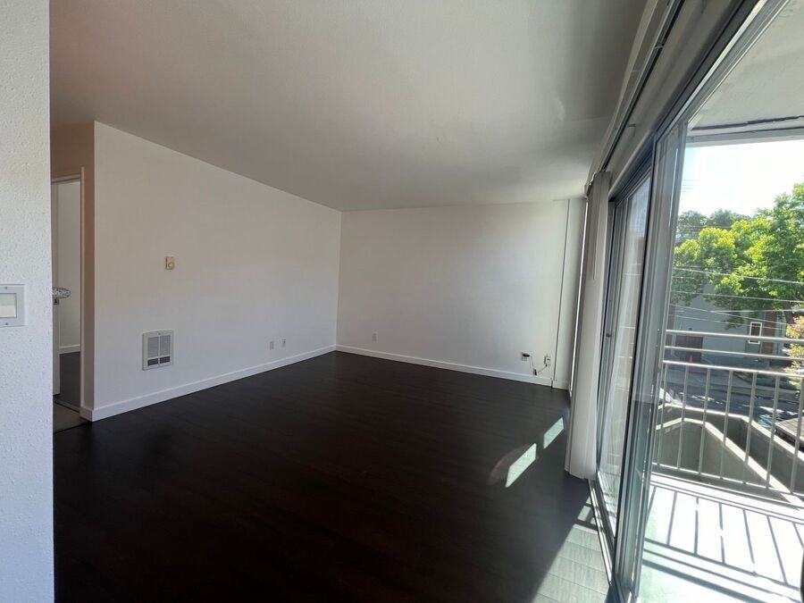 2240 Blake St - Photo 3 of 50