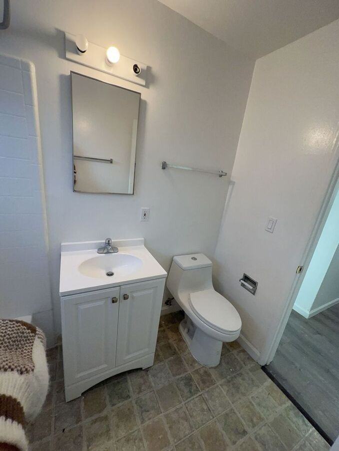 1947 Oregon St. - Photo 7 of 17