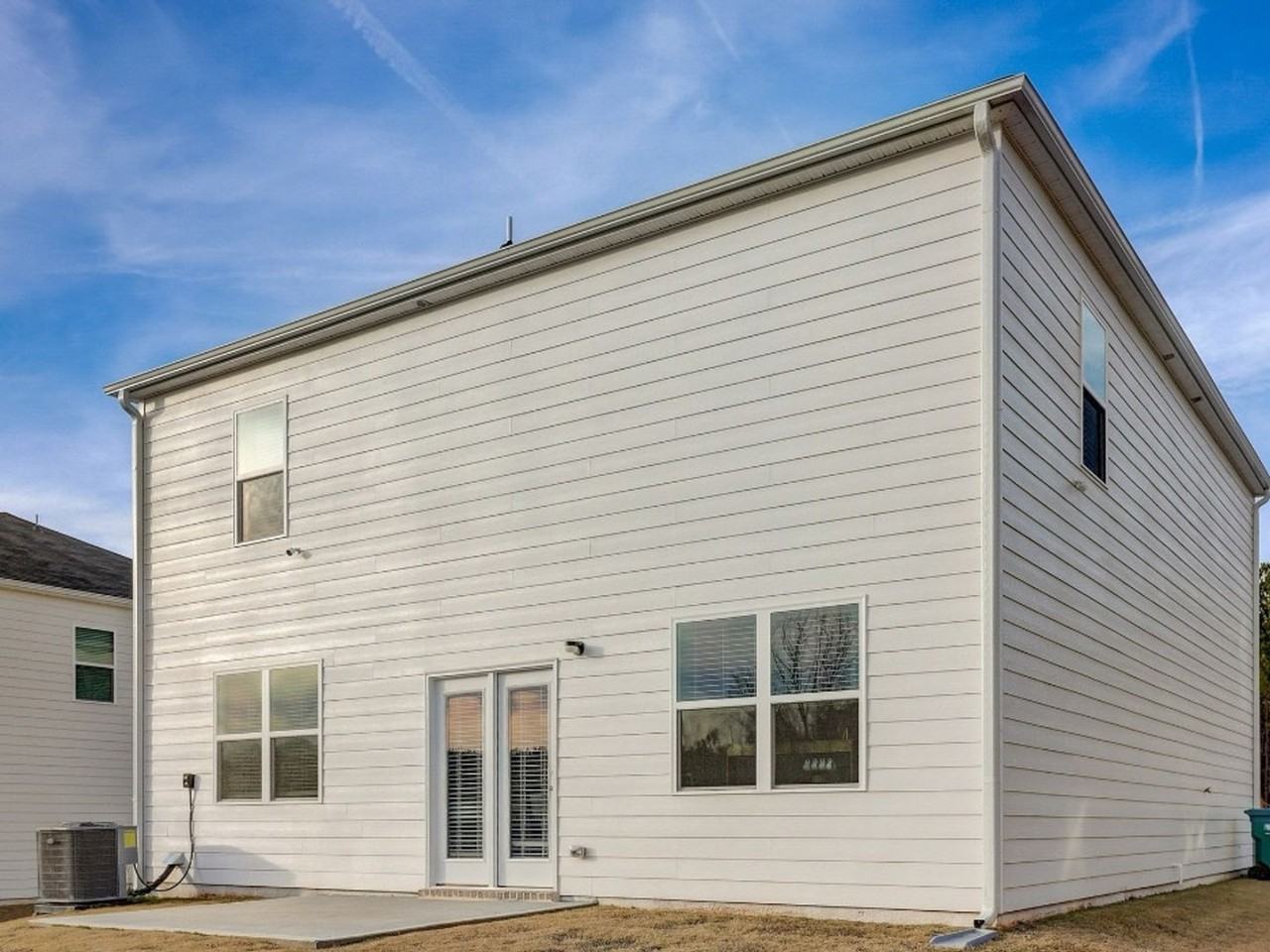 133 Grafton St - Photo 5 of 26