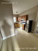 featured image of 40 Pleasant St