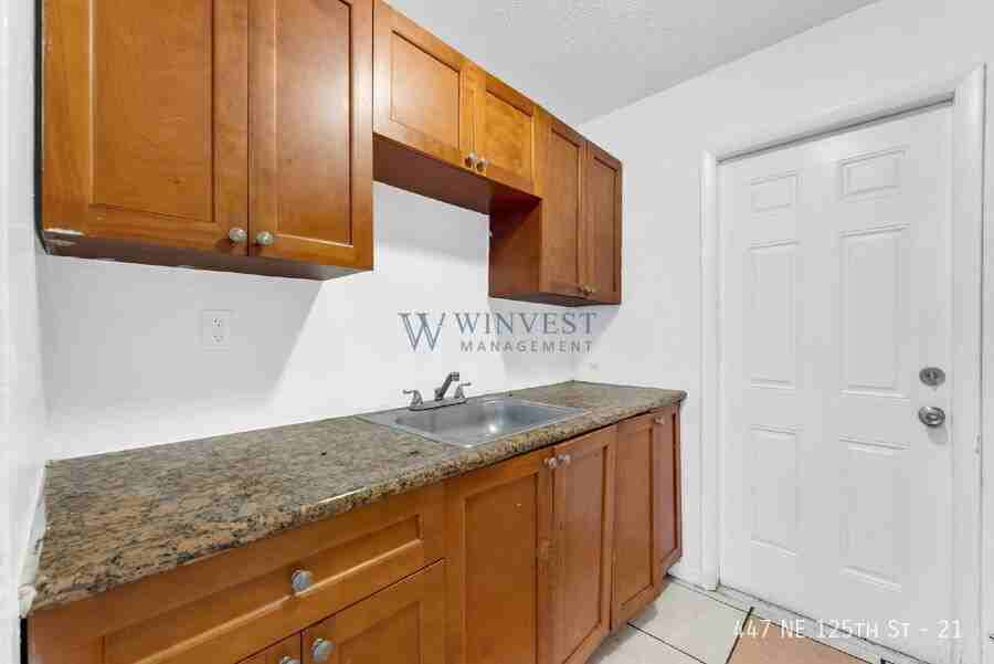 Presidential View Apartments - Photo 7 of 12