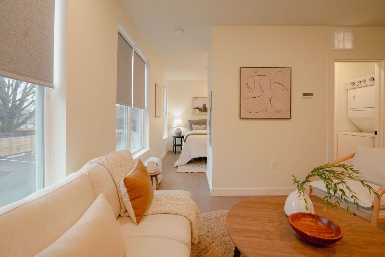 476 Taylor Apartments - Photo 2 of 50