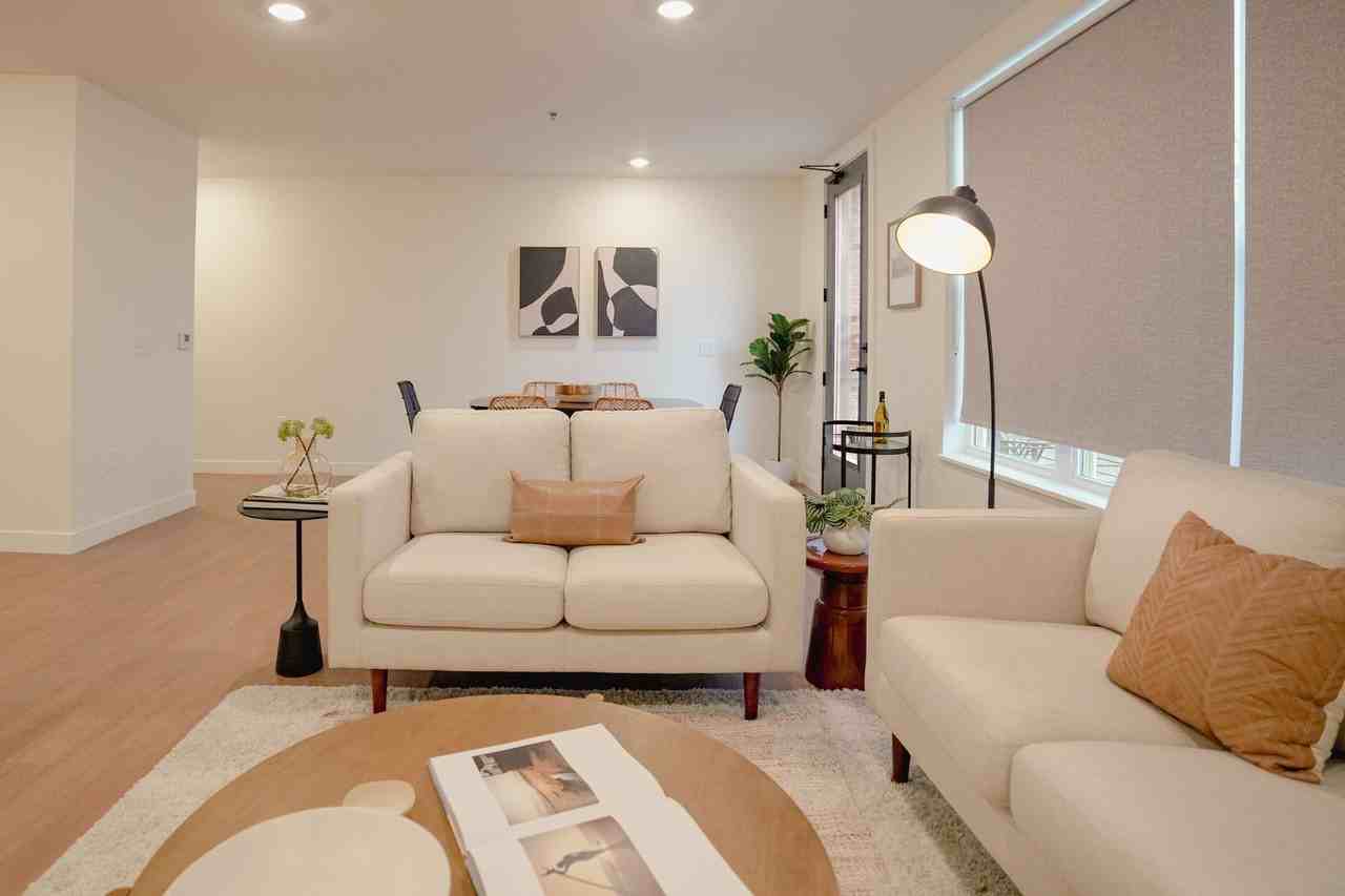 476 Taylor Apartments - Photo 5 of 50