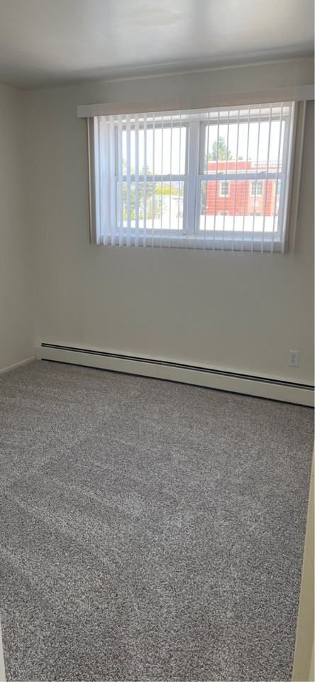 GRAND ORCHARD - Photo 5 of 9