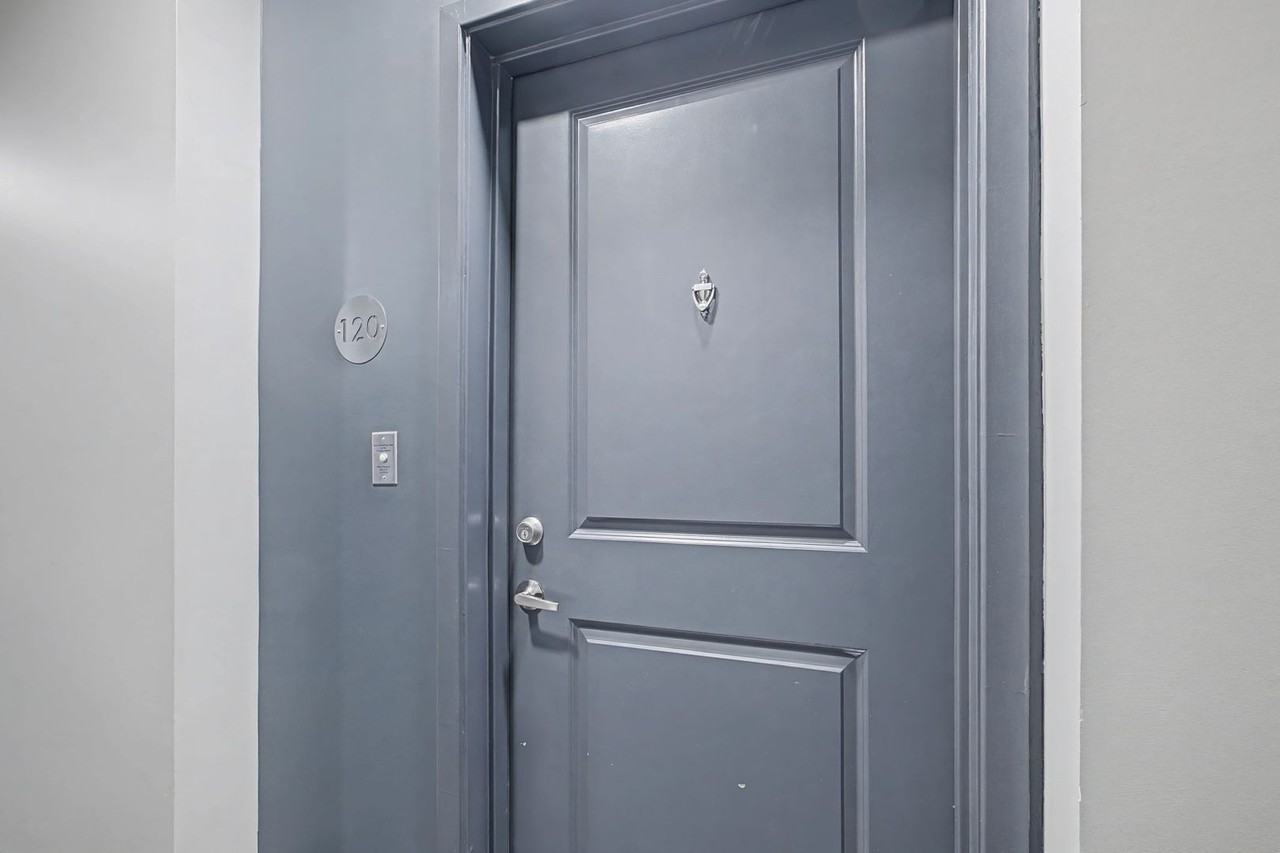 1677 54th Ave N #120 - Photo 2 of 25