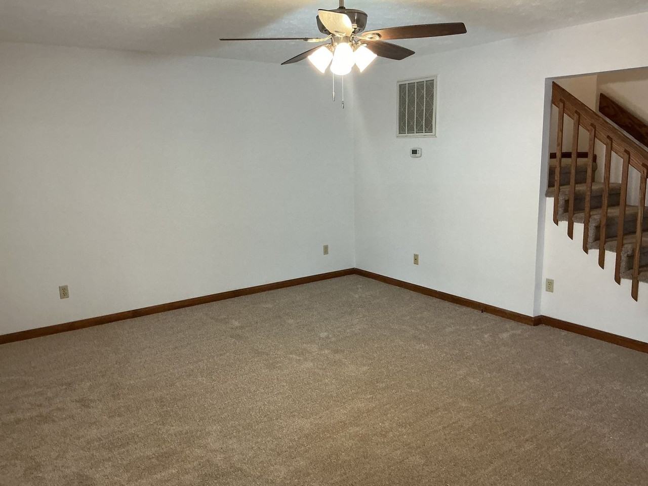 504 Mt Pleasant Dr - Photo 6 of 20