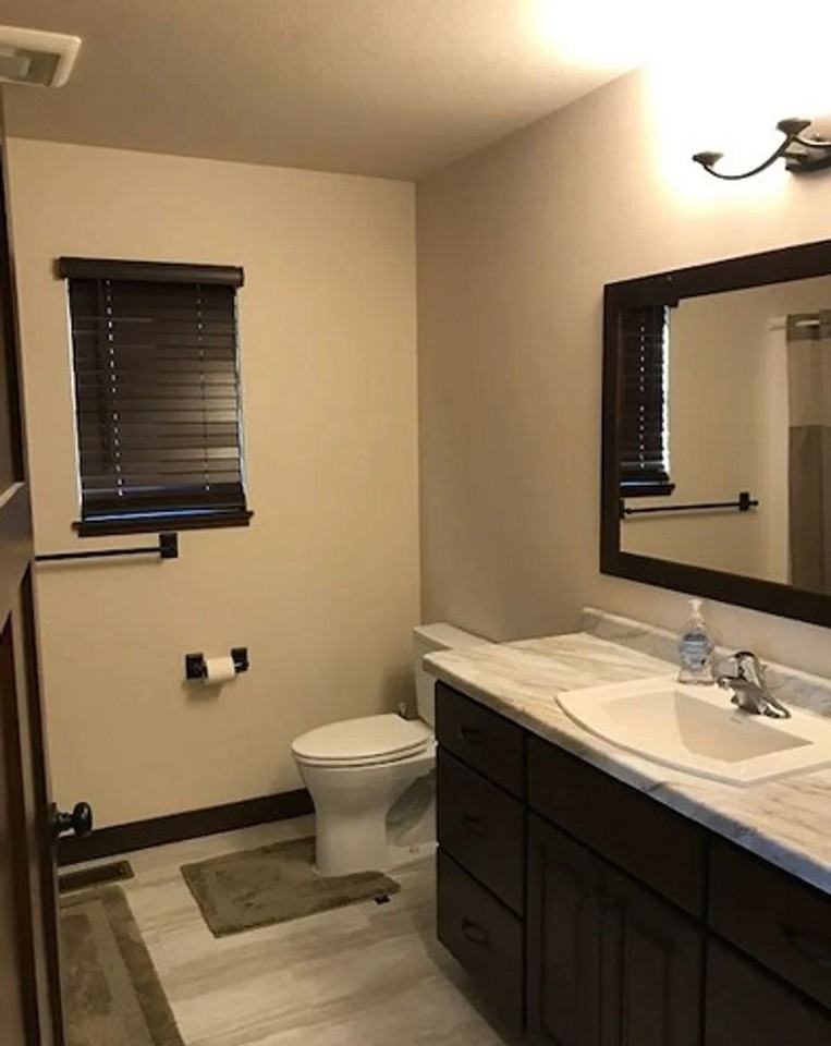 866 Daisy Ln - Photo 4 of 6