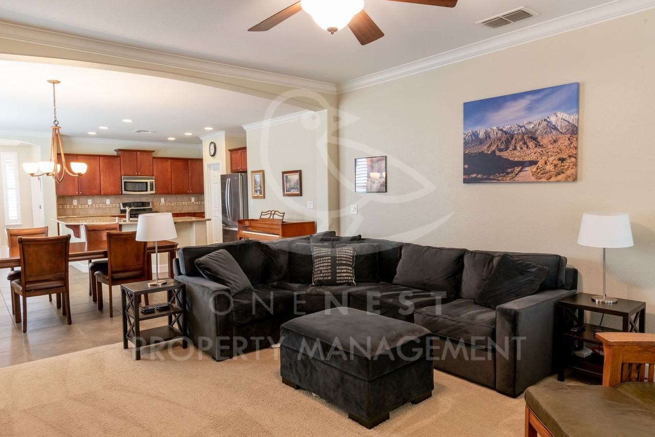 1360 Rawlings Ln - Photo 2 of 20