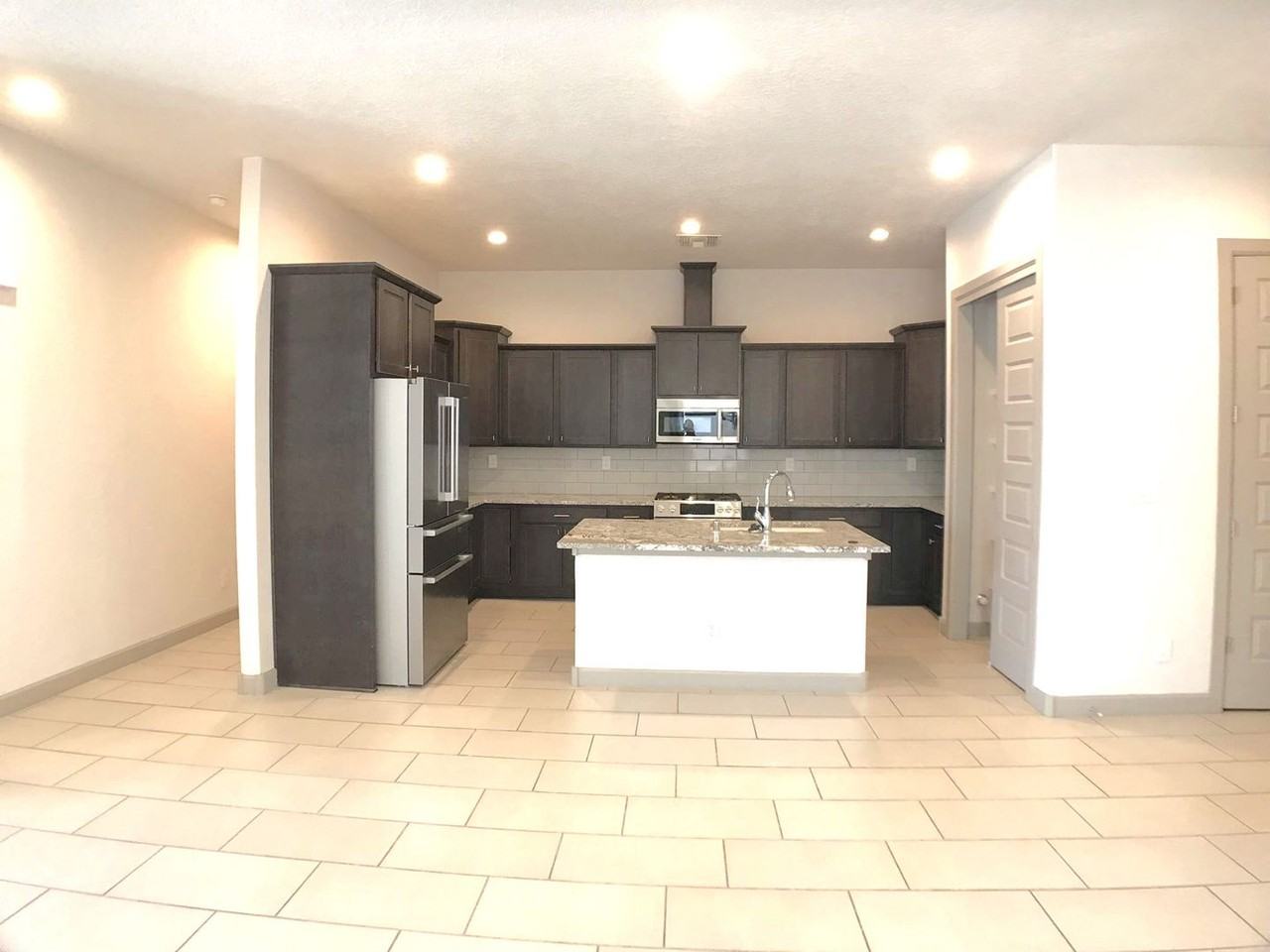 1831 Camino Cantera Sw - Photo 7 of 32