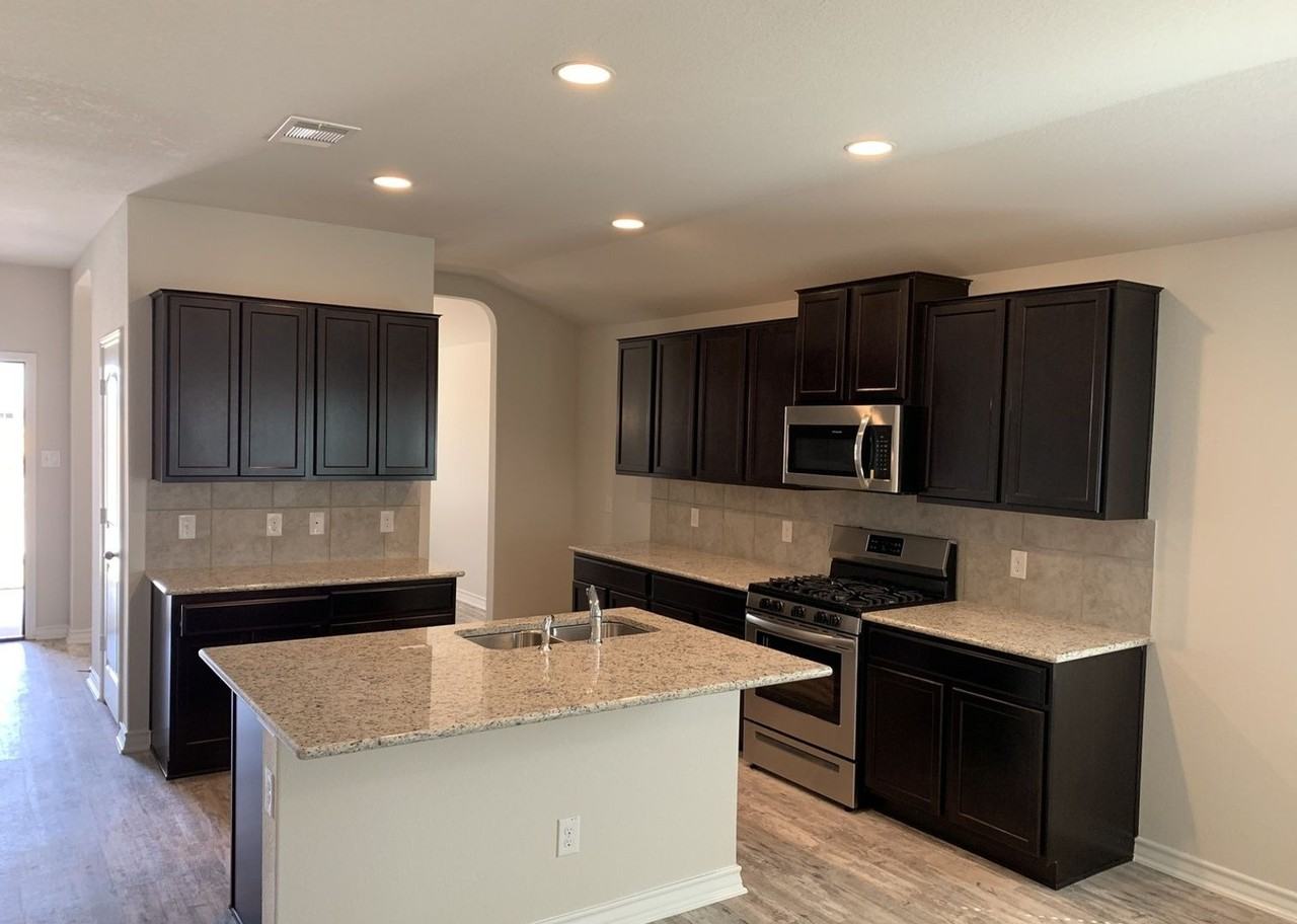 13115 Maestro Spark - Photo 2 of 10