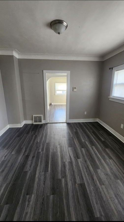 1766 Selkirk St - Photo 7 of 7