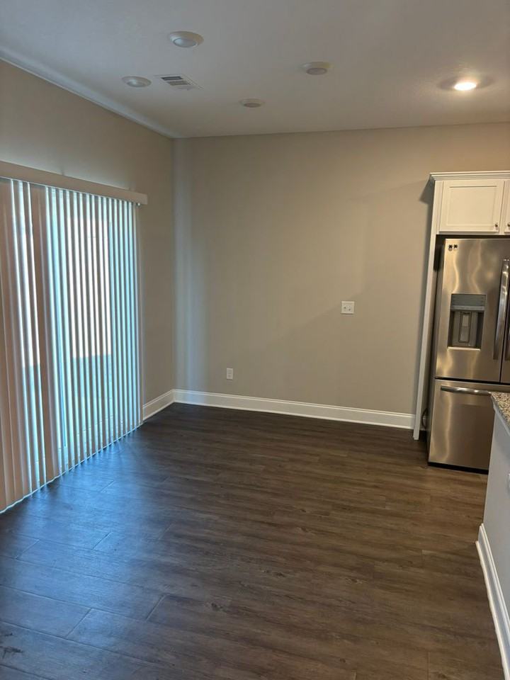 5161 Legion Dr - Photo 5 of 26