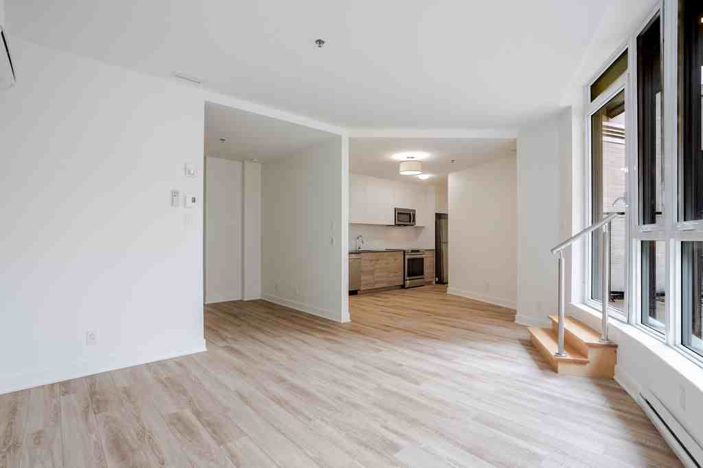 1750 Av Cedar — photo 1