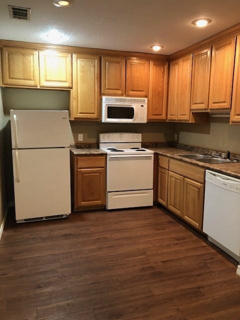 Hidden Pointe Drive #67 - Photo 2 of 8