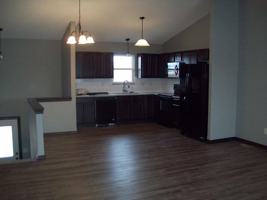 featured image of 5350 N Cypress St